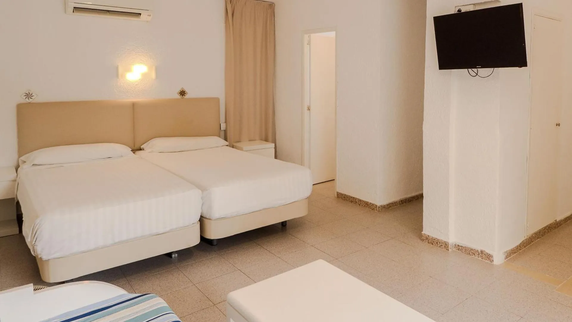 Отель Sun Club El Dorado Cabo Regana  2*, Cabo Regana (Mallorca) Испания