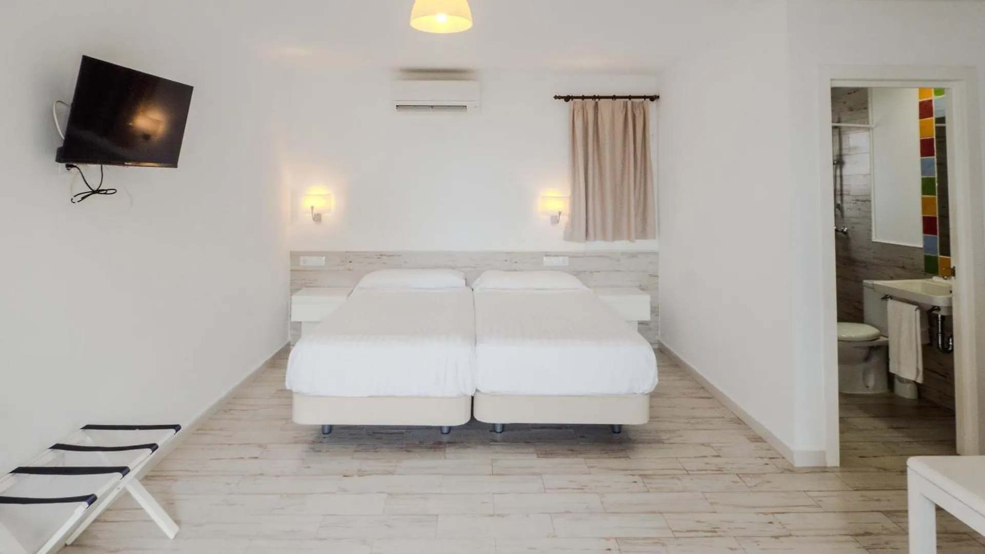 **  Отель Sun Club El Dorado Cabo Regana  Испания